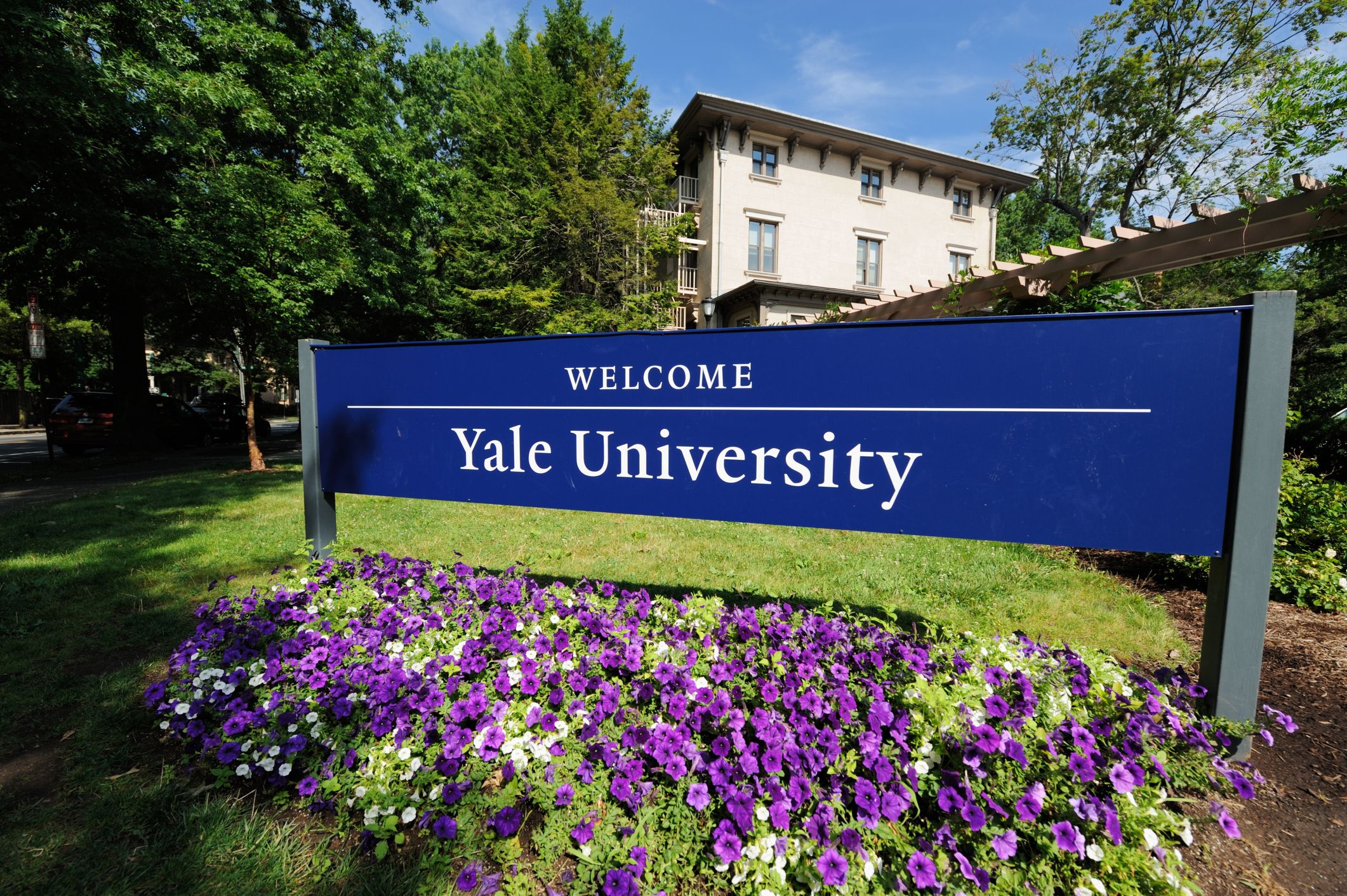 Yale University Scholarships 2024 (Fully Funded)